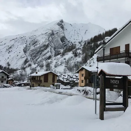 Casa Grangeon Апартаменты Ла-Тюйль